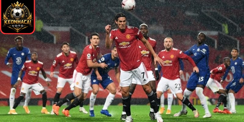 MU chỉ còn tối đa 40 trận mùa này, nguy cơ bị Man City và Arsenal khai thác điểm yếu 2 Những điểm yếu cố hữu của MU đang bị phơi bày