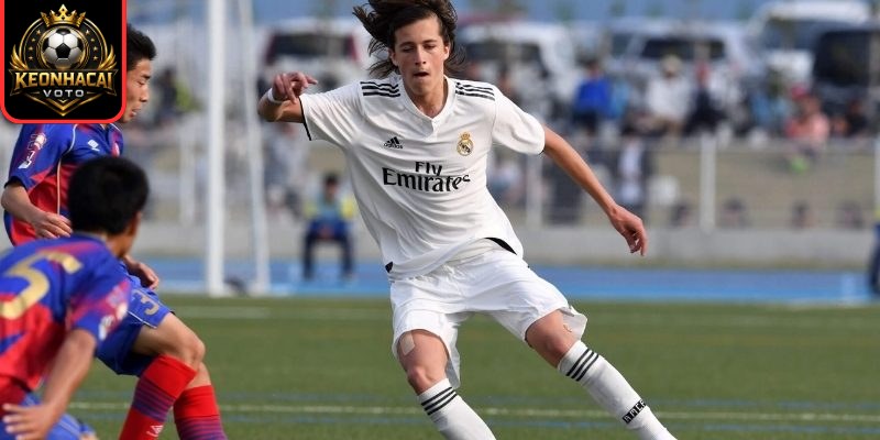 Bi kịch Real Madrid: Sao trẻ mất kiểm soát, Rudiger tạo điểm nóng trong trận thua choáng váng 2 Sao trẻ mất kiểm soát và hệ lụy thẻ phạt